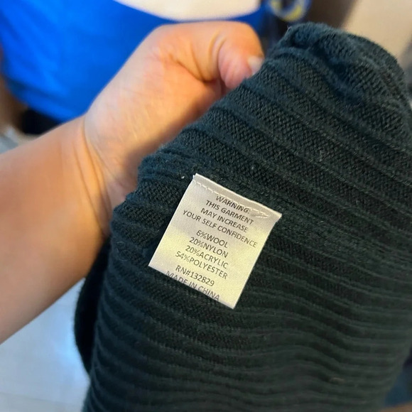 Song of Style Forest Green Mockneck Sweater - Picture 4 of 4